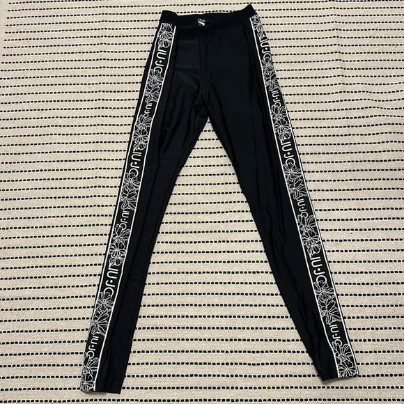LiuJo Black Jersey Leggings with Logo Band - Picture 4 of 7